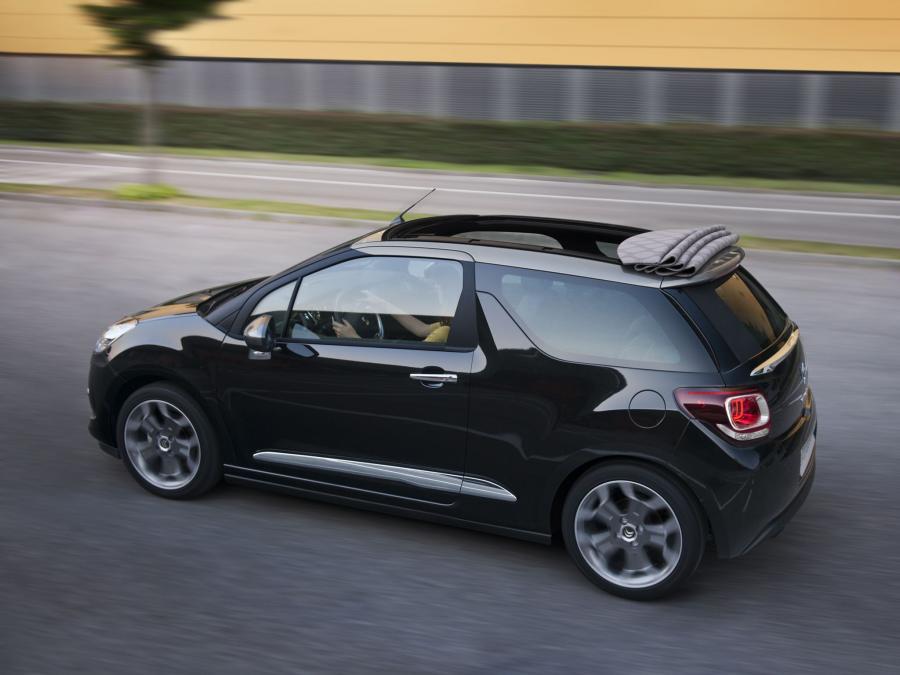  Citroen DS3 Cabrio 2012 года  (фото 9 из 115)